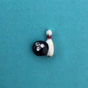 Bowling‎ Charm